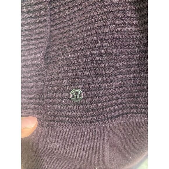 Lululemon Sit in Lotus wrap cardigan - Picture 15 of 15